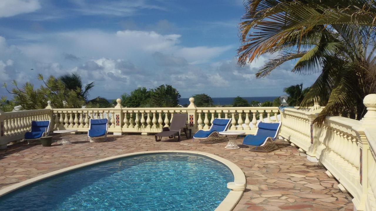 Le Moulin De La Baie Piscine Vue Mer Le Moule Ngoại thất bức ảnh